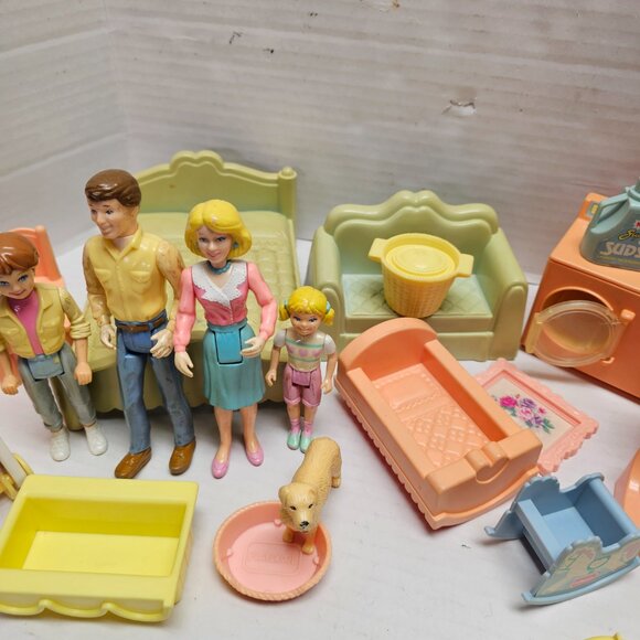 Vintage Playskool Family Figure People Furniture Dollhouse Doll House LOT RARE - Picture 10 of 16